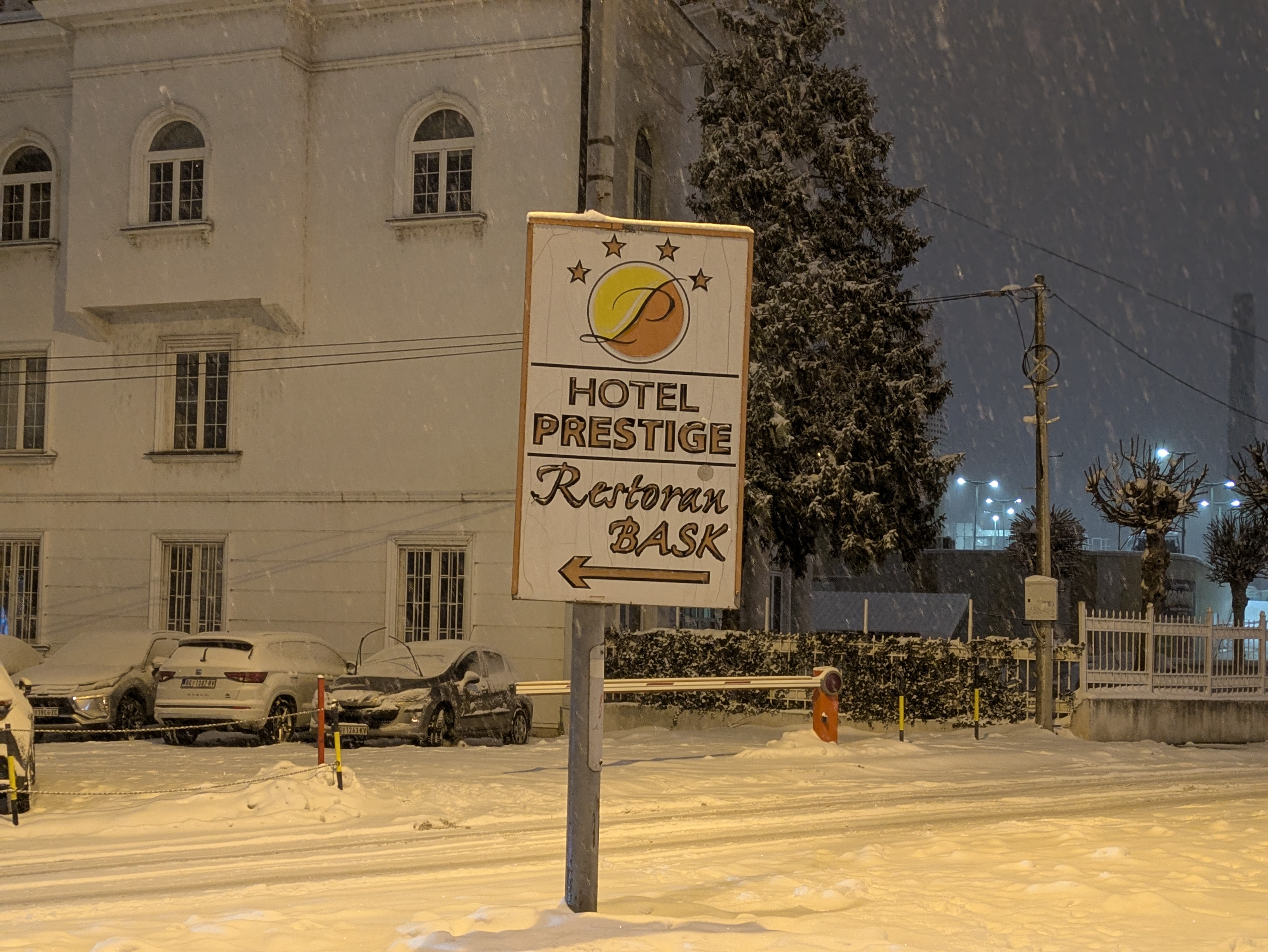 Hotel Prestige
